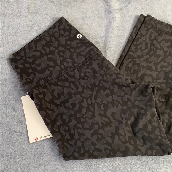 Lululemon align crop 21” - Picture 5 of 8